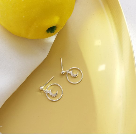NEW 925 Sterling Silver Moon Circle Earrings - Picture 4 of 7